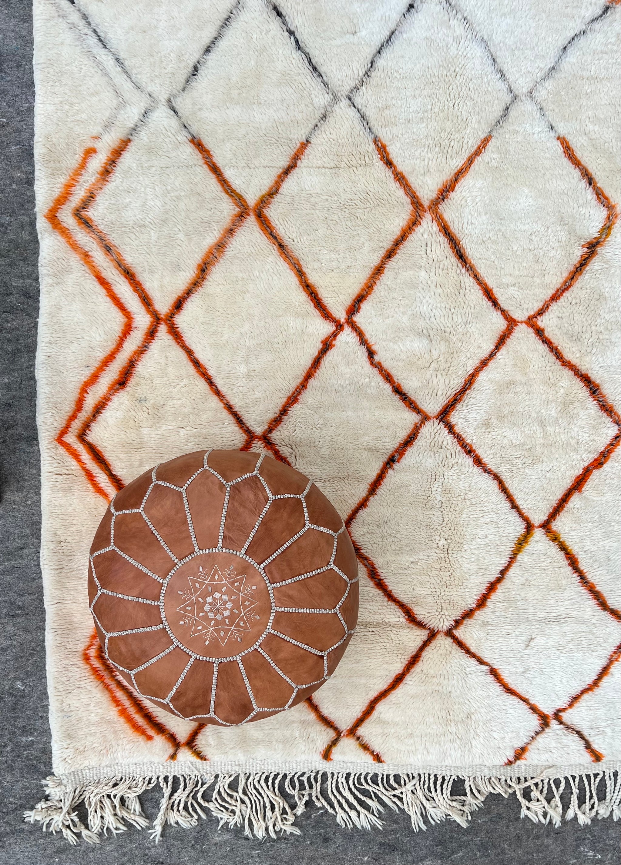 Buy Handmade Vintage Moroccan Rugs and Home Decor Online